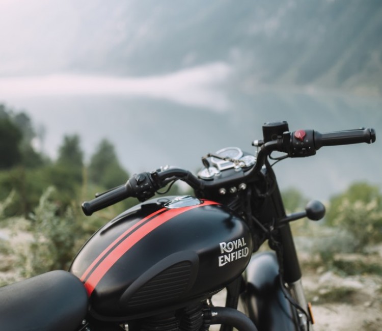 royal enfield classic 350 windshield